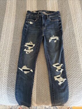 American Eagle Outfitters Navy Blue Distressed Skinny Jeans